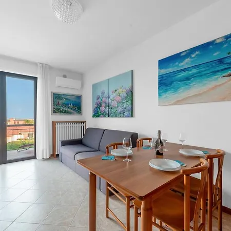 Apartamento Vista E Piscina - Di Design A Desenzano