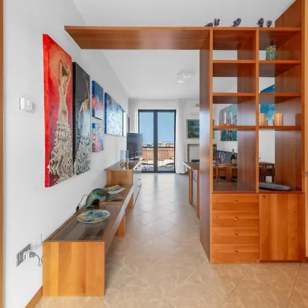 Vista E Piscina - Di Design A Desenzano Apartamento
